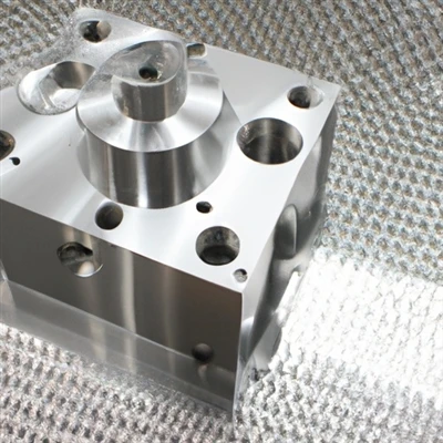 Faktoren, die die Herstellungskosten komplexer CNC-bearbeiteter Teile beeinflussen